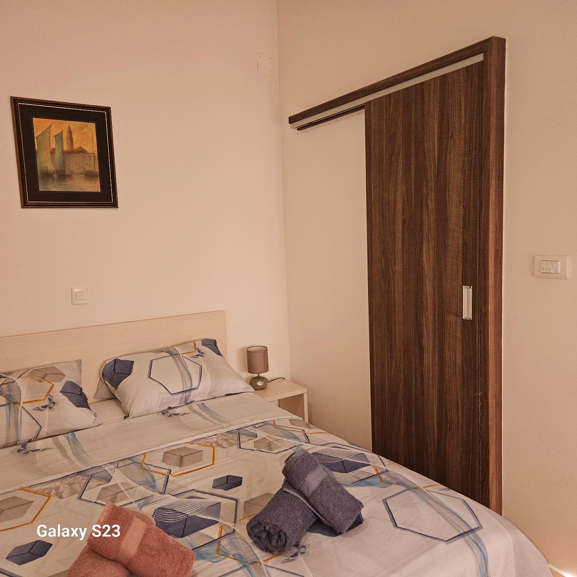 By Osibov, Diamondfish Appartement Kaštela Kamer foto